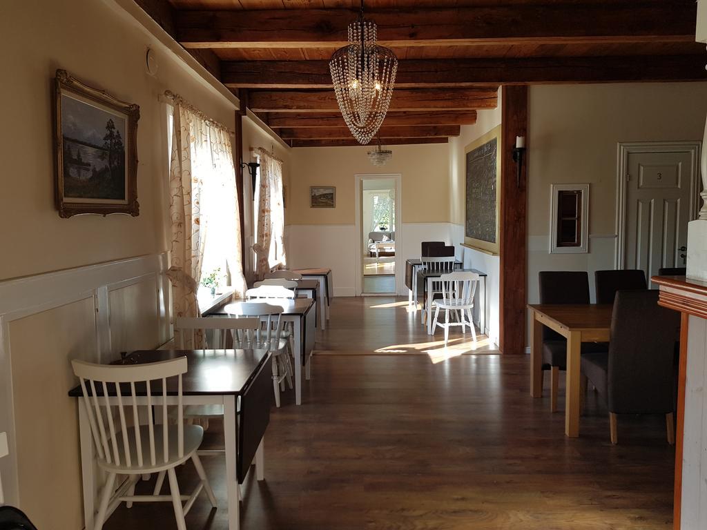 Byskolansvandrarhem Bronnestad Экстерьер фото
