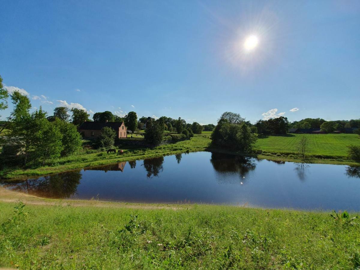 Byskolansvandrarhem Bronnestad Экстерьер фото